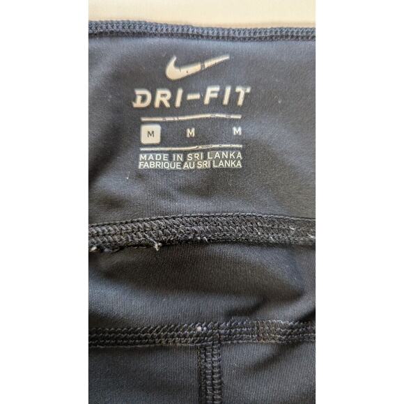 Nike Women's Power Fly Victory Black Capri Legging Size M GUC - Picture 7 of 10